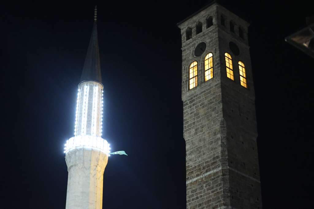 Muslimani večeras obilježavaju odabranu noć Lejletul-bedr